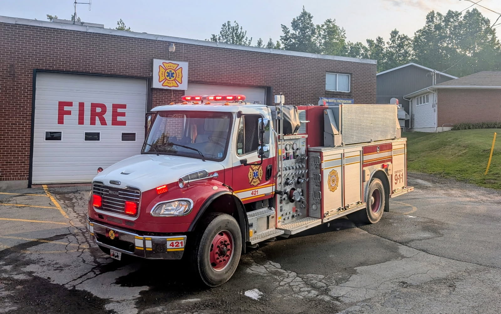 2009 Freightliner M2